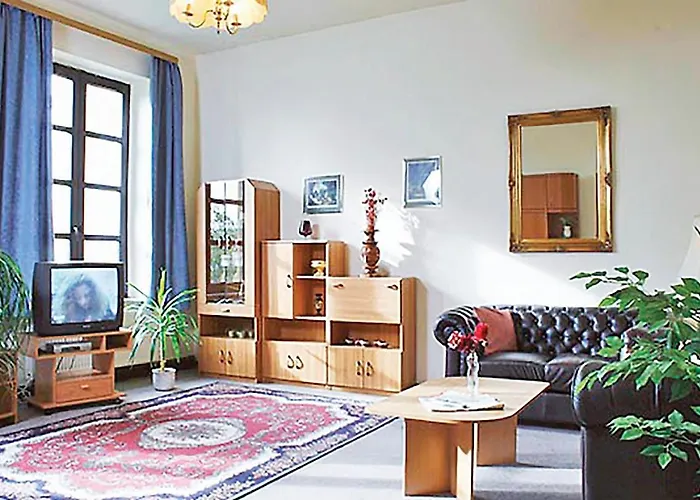 Schloss Poggelow * Schwasdorf