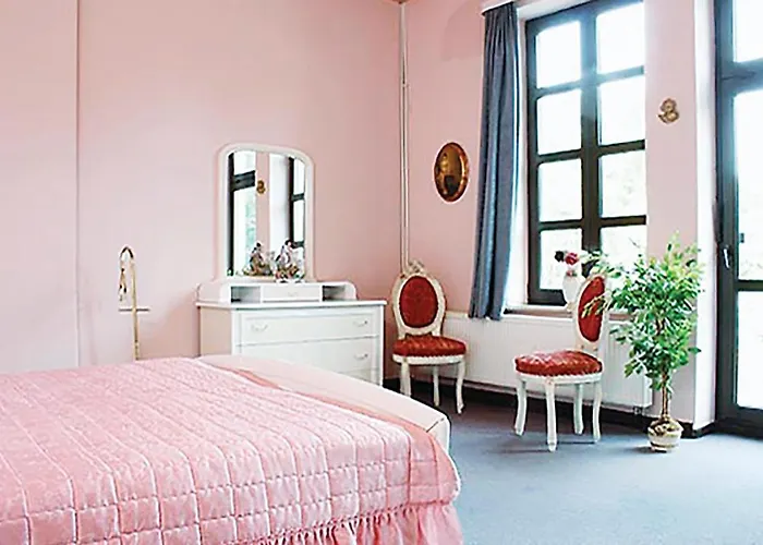 Schloss Poggelow Schwasdorf