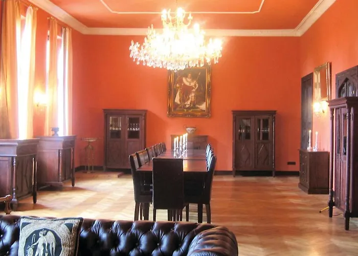 Schloss Poggelow Casa de Férias *